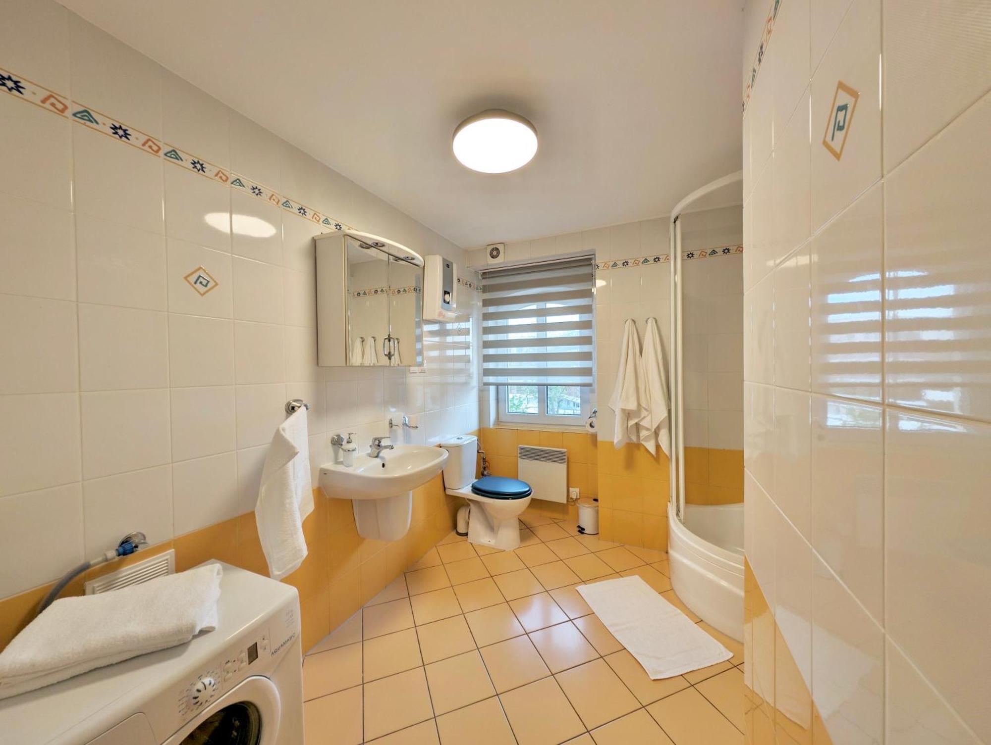 Sunflower Park Apartment Miedzyzdroje Buitenkant foto